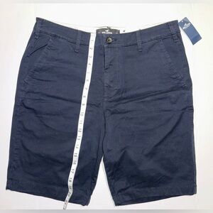 Hollister Men’s Flat Front Shorts Navy Blue W34 Chino Casual Summer NWT